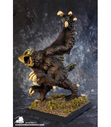 Dark Heaven Legends Bones: Owlbear (painted by Studio SFS)
