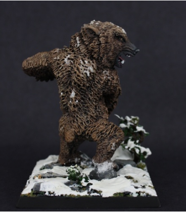 Warlord: Dwarves/Kragmarr - Dire Bear (painted by Angela Imrie)